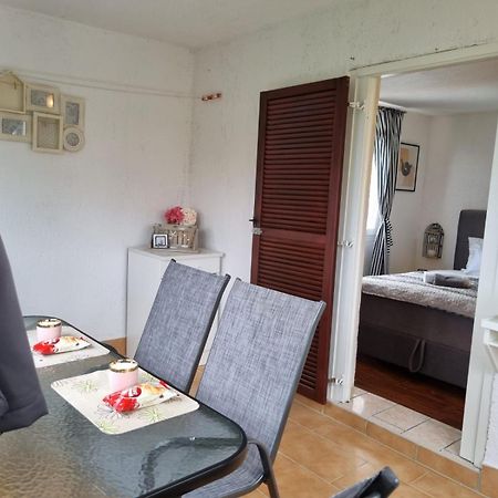 Apartmani 'Cvit' Karlobag Exterior foto
